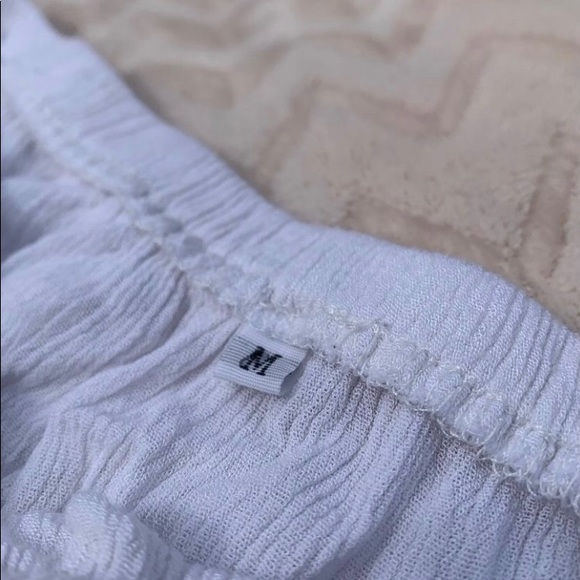 Off the shoulder top - Picture 2 of 4